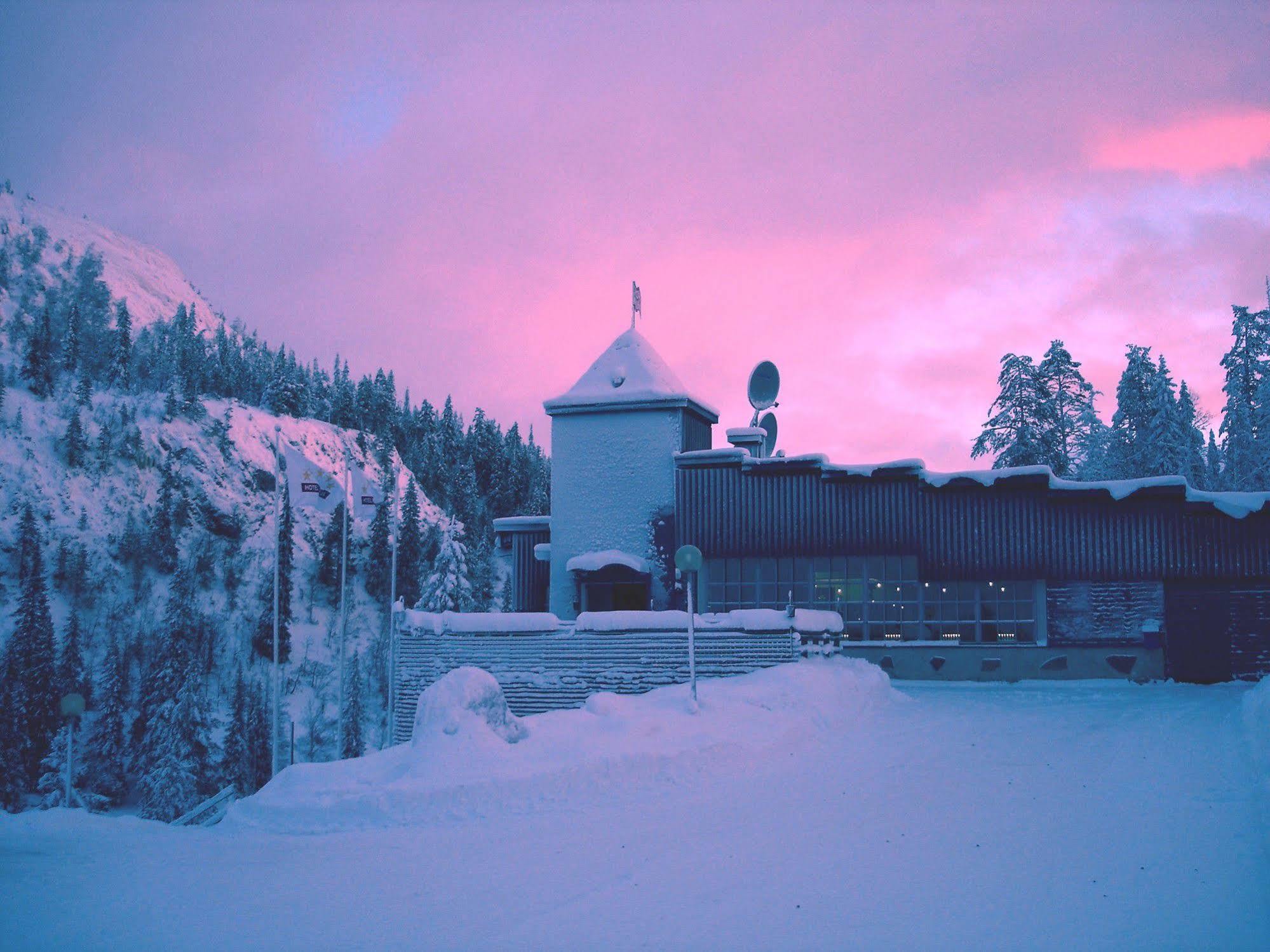 Hotel Royal Ruka Buitenkant foto
