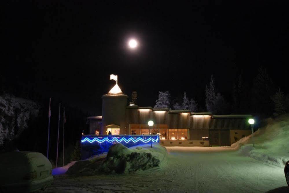 Hotel Royal Ruka Buitenkant foto